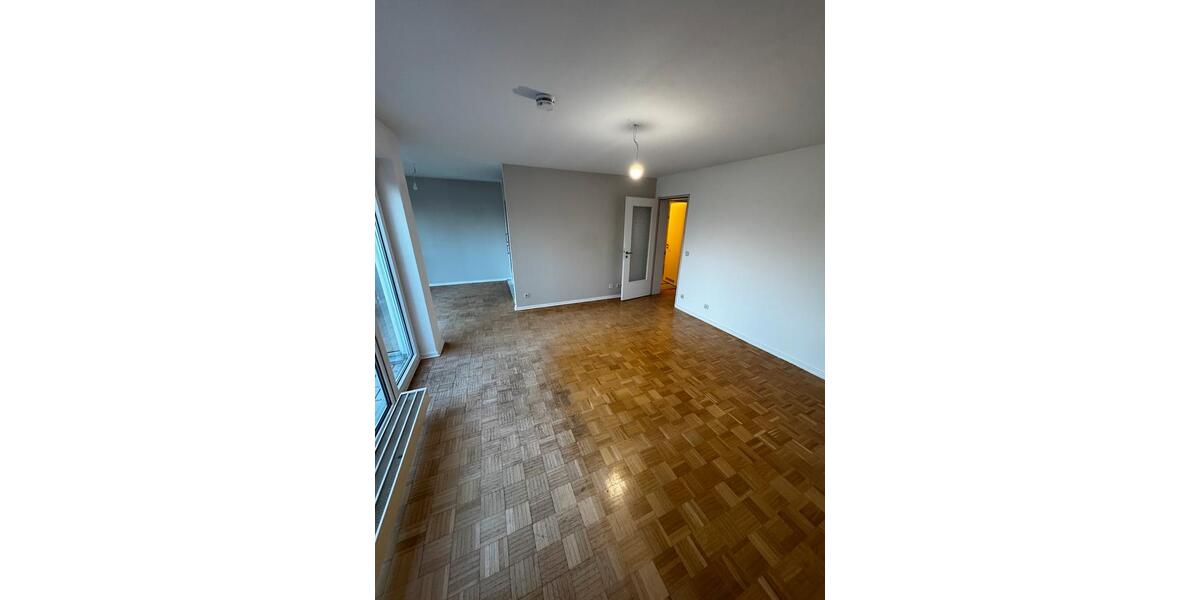 Etagenwohnung Frankfurt am Main Niederrad - 3 Zimmer, 78 m&sup2;, 1.156&euro; | Angebot:26277695