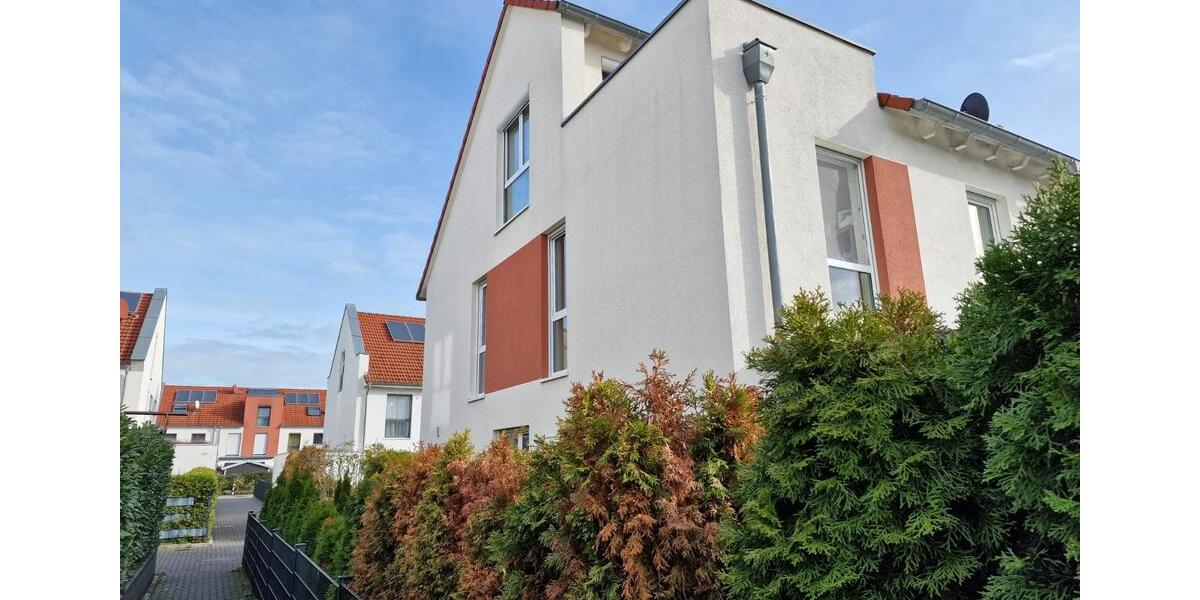 Ihr neues Zuhause: Lichtdurchflutetes Reihenendhaus mit Garten 5 zimmer