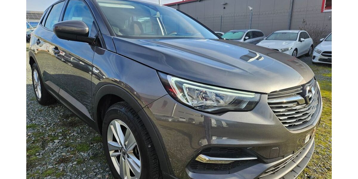 Opel Grandland (X) 114.000 km 11.424 &euro; Kelkheim 65779