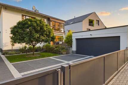 Haus Obertshausen-Hausen Hausen - 7 Zimmer, 371 m&sup2;, 1.598.000&euro; | Angebot:27259370