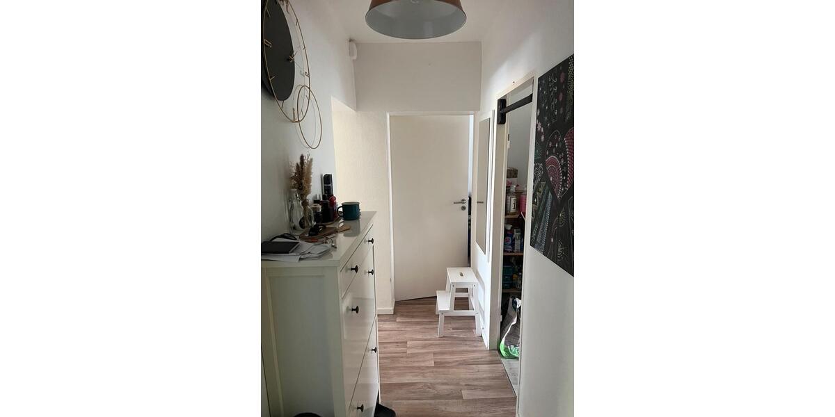 Erdgeschoßwohnung Frankfurt am Main Sachsenhausen Süd - 3 Zimmer, 52 m&sup2;, 1.100&euro; | Angebot:26381191