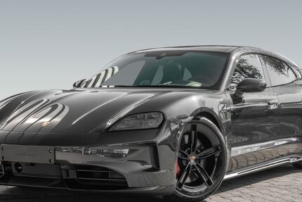Porsche Taycan 9.000 km 154.900 &euro; Darmstadt 64295