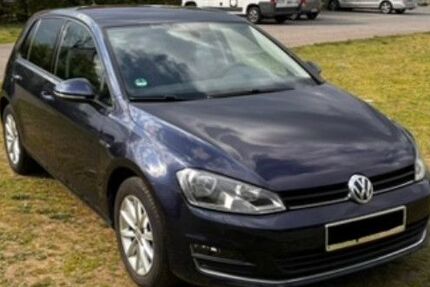 VW Golf 90.000 km 9.900 &euro; Kahl am Main 63796