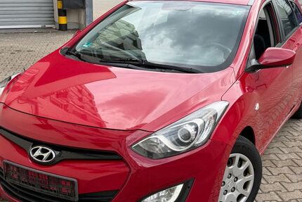 Hyundai i30 272.000 km 3.444 &euro; Frankfurt am Main 65933