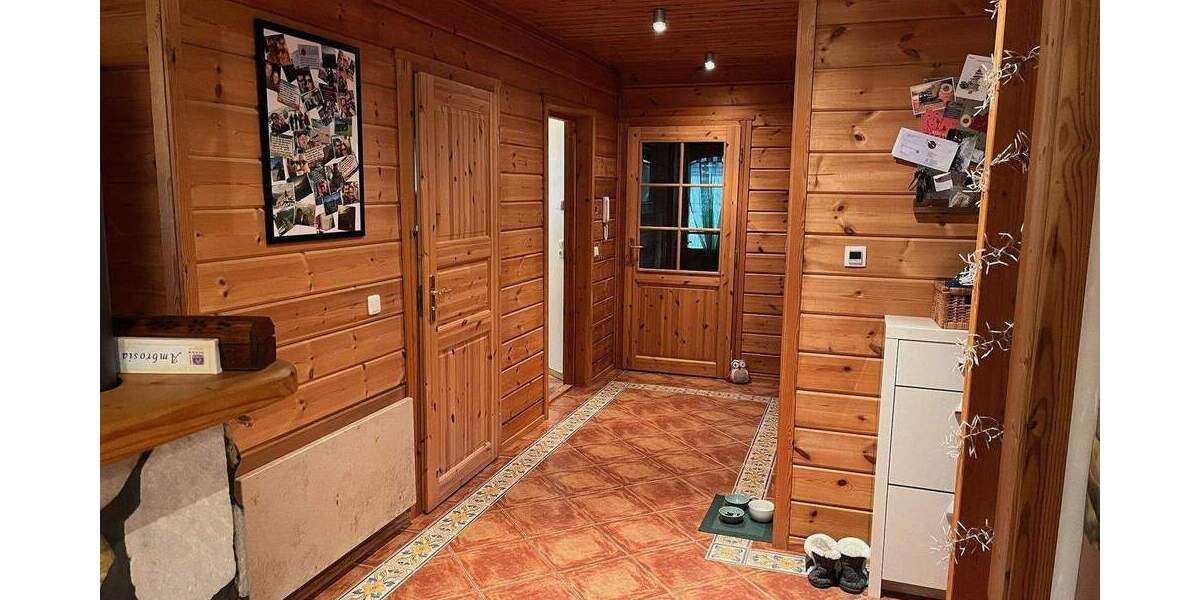 Wunderschönes schwedenrotes Holzhaus am Feldrand - von Privat 4 zimmer