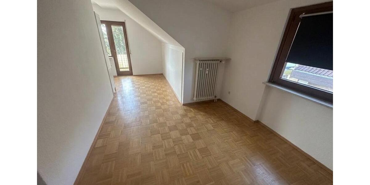 Etagenwohnung Frankfurt am Main Bonames - 3 Zimmer, 87 m&sup2;, 1.280&euro; | Angebot:26246327
