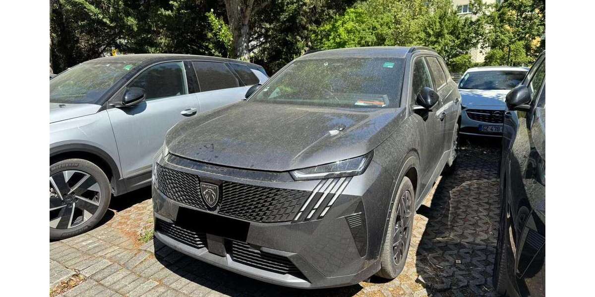 Peugeot 5008 24.384 km 26.880 &euro; Rüsselsheim 65428