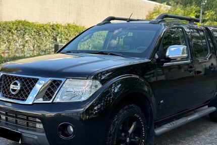 Nissan Navara 265.000 km 11.800 &euro; Münster Hessen 64839