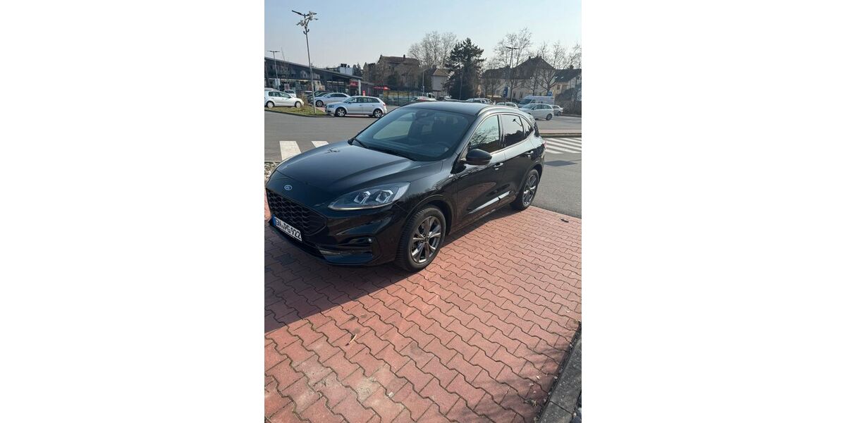 Ford Kuga 50.000 km 19.999 &euro; Bad Soden am Taunus 65812