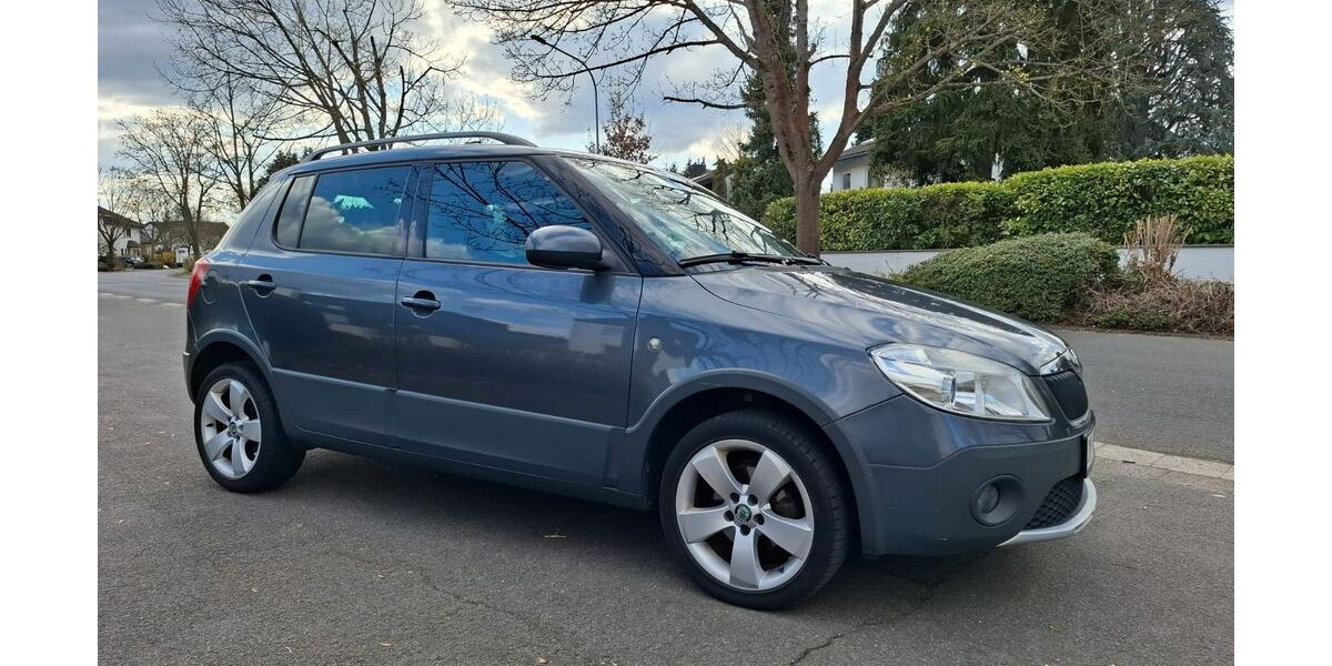 Skoda Fabia 195.000 km 3.249 &euro; Rödermark 63322