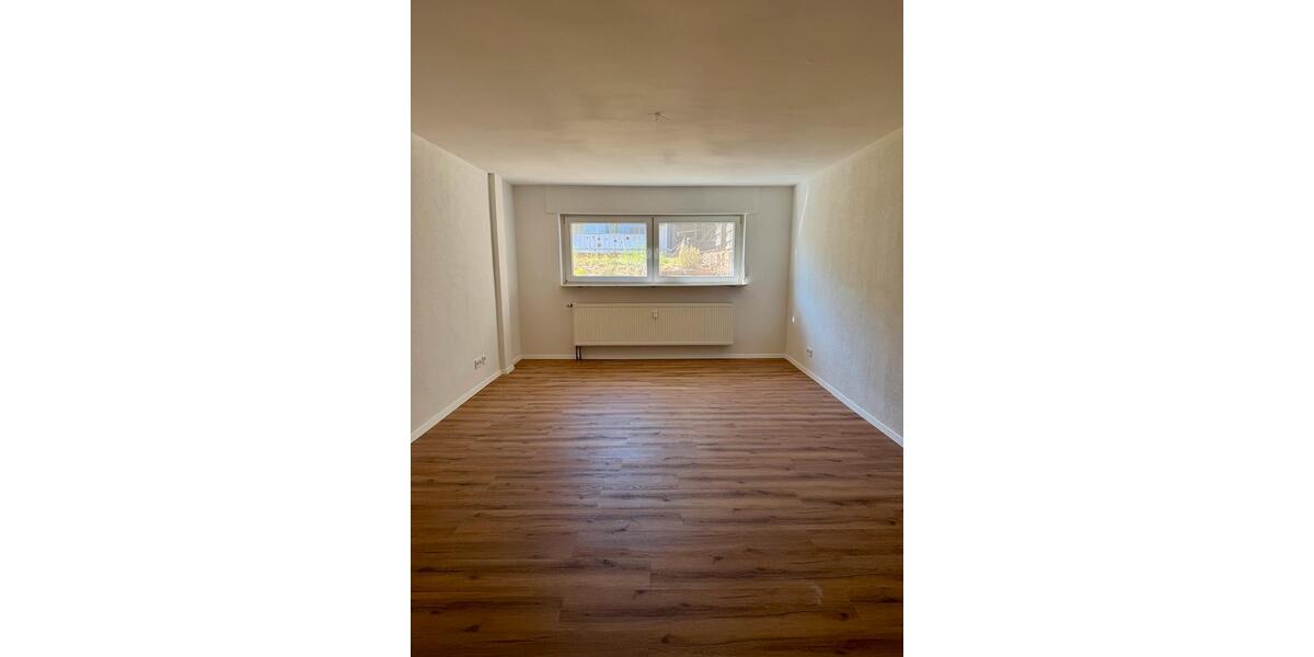 Etagenwohnung Hanau Kesselstadt - 4 Zimmer, 94 m&sup2;, 1.320&euro; | Angebot:26408680