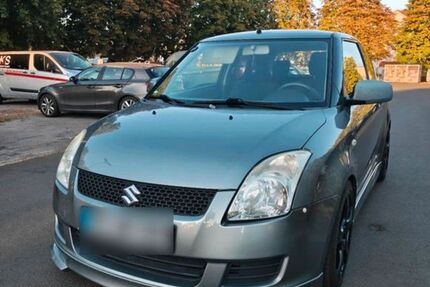Suzuki Swift 133.100 km 2.500 &euro; Karben 61184