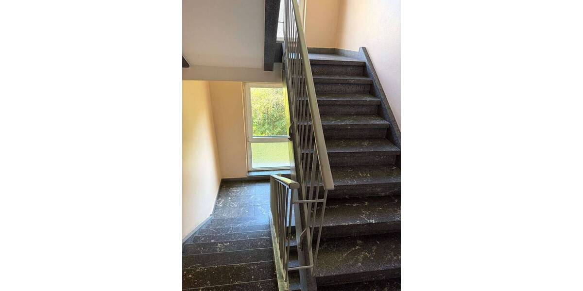 Etagenwohnung Frankfurt am Main Eckenheim - 2 Zimmer, 45 m&sup2;, 280.000&euro; | Angebot:26411115