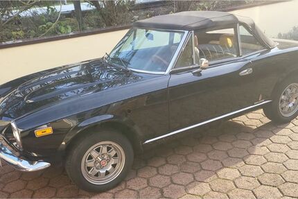 Fiat 124 Spider 23.800 km 16.500 &euro; Hanau 63456