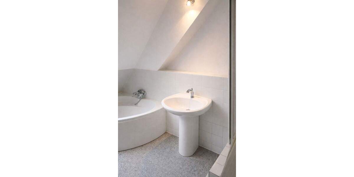 Doppelhaushälfte Frankfurt am Main Griesheim - 5 Zimmer, 160 m&sup2;, 900.000&euro; | Angebot:25654298