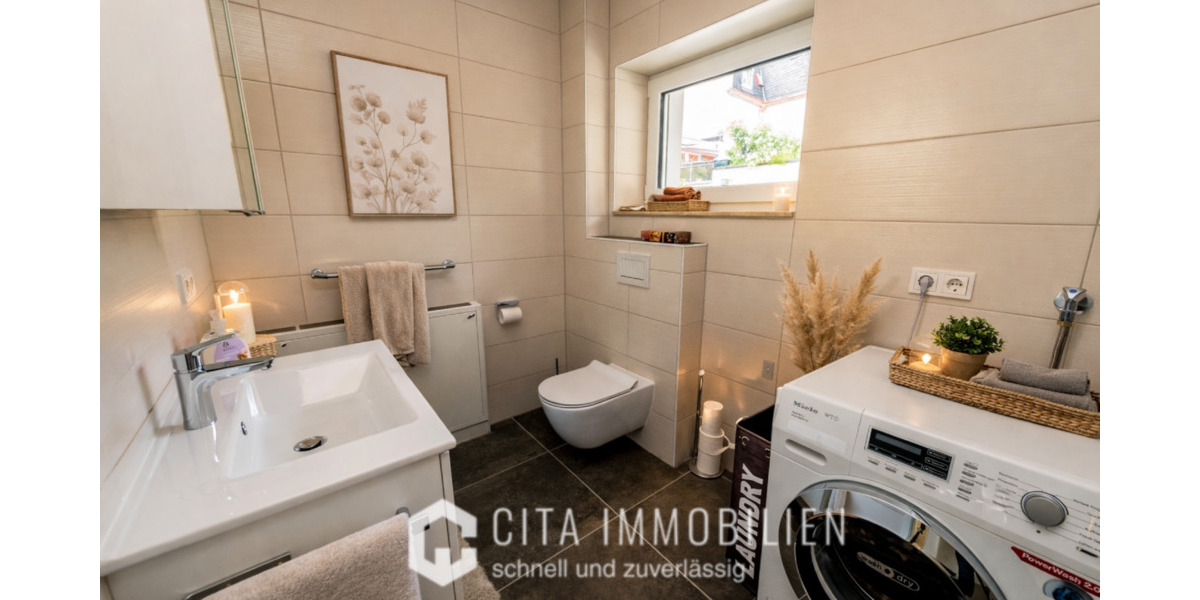 Mehrfamilienhaus, Wohnhaus Frankfurt am Main Nieder-Eschbach - 7 Zimmer, 270 m&sup2;, 1.790.000&euro; | Angebot:25690357