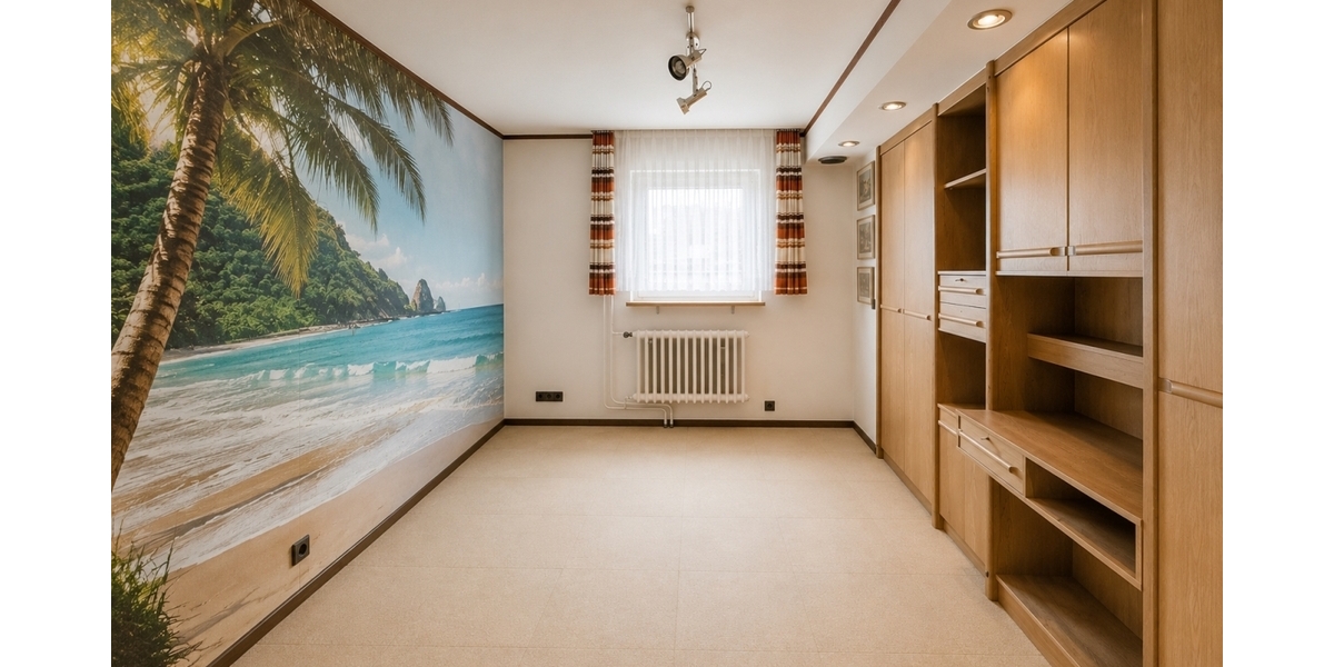 Vielseitiges Wohn- und Geschäftshaus mit großem Grundstück und Entwicklungspotenzial in Frankfurt-Bonames - Einfamilienhaus Frankfurt am Main Bonames | Angebot:26912907