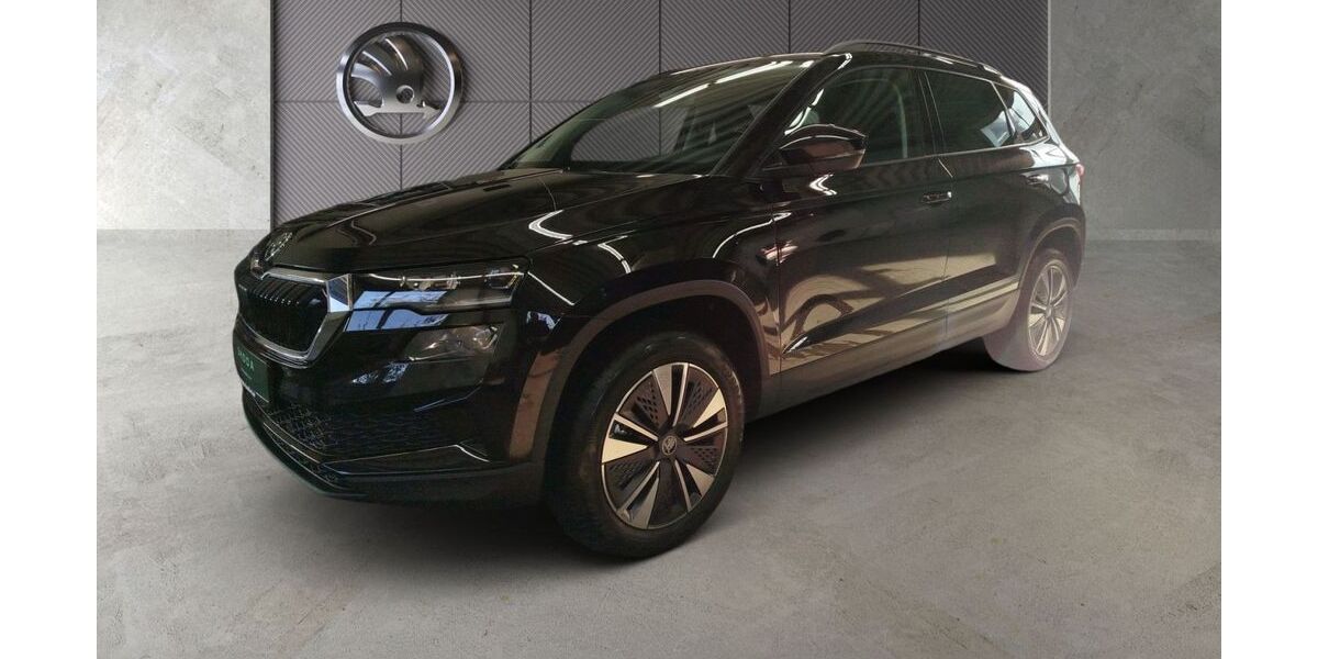 Skoda Karoq 4.500 km 35.990 &euro; Frankfurt 60435
