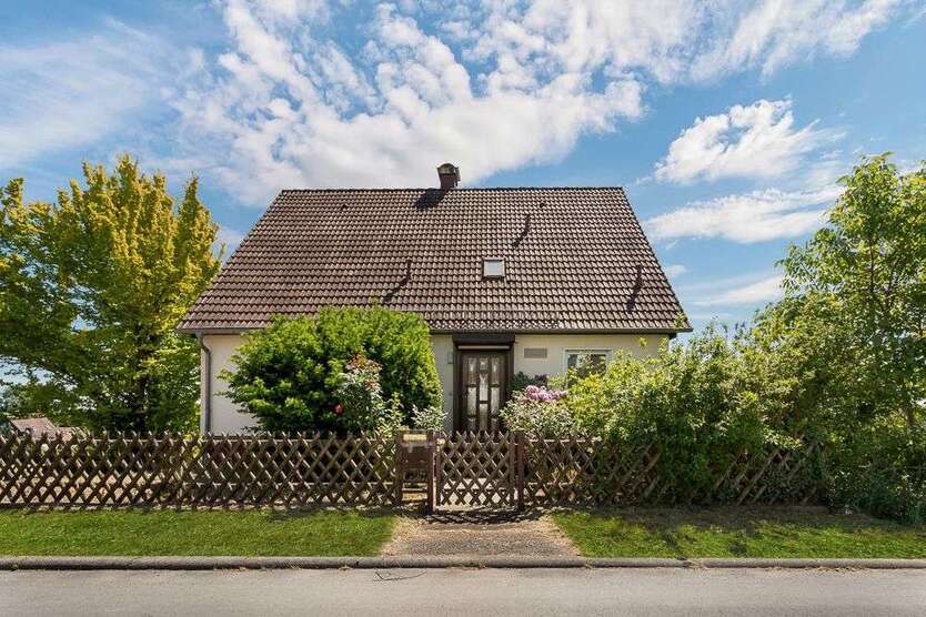 Haus zum Kaufen in Friedrichsdorf 620.000 € 141 m²
