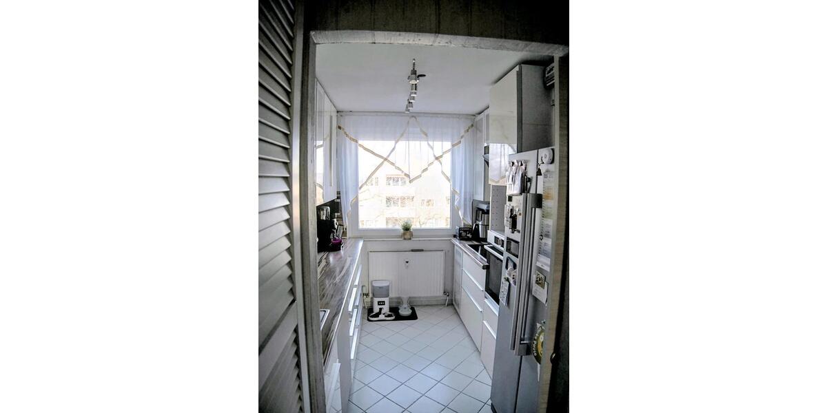 4,5-Zimmer-Wohnung (104 qm) |Hochheim | provisionsfrei| 2 Balkone 4 zimmer