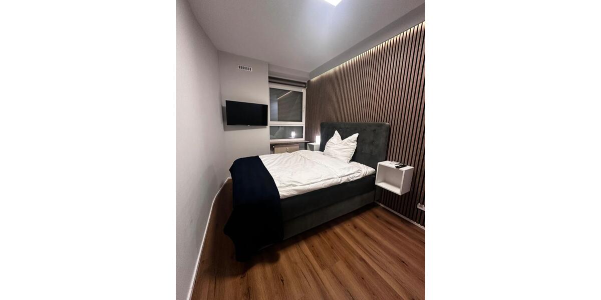 Zimmer Neubau Erstbezug 