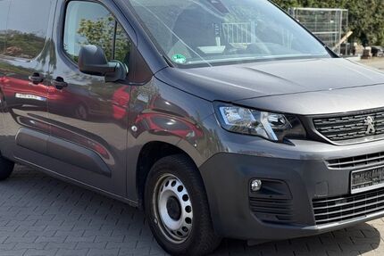 Peugeot Partner 190.000 km 7.700 &euro; Heusenstamm 63150