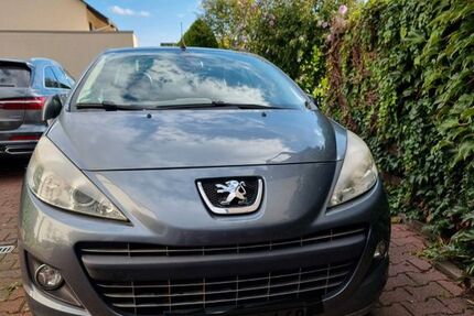 Peugeot 207 87.950 km 2.950 &euro; Langenselbold 63505