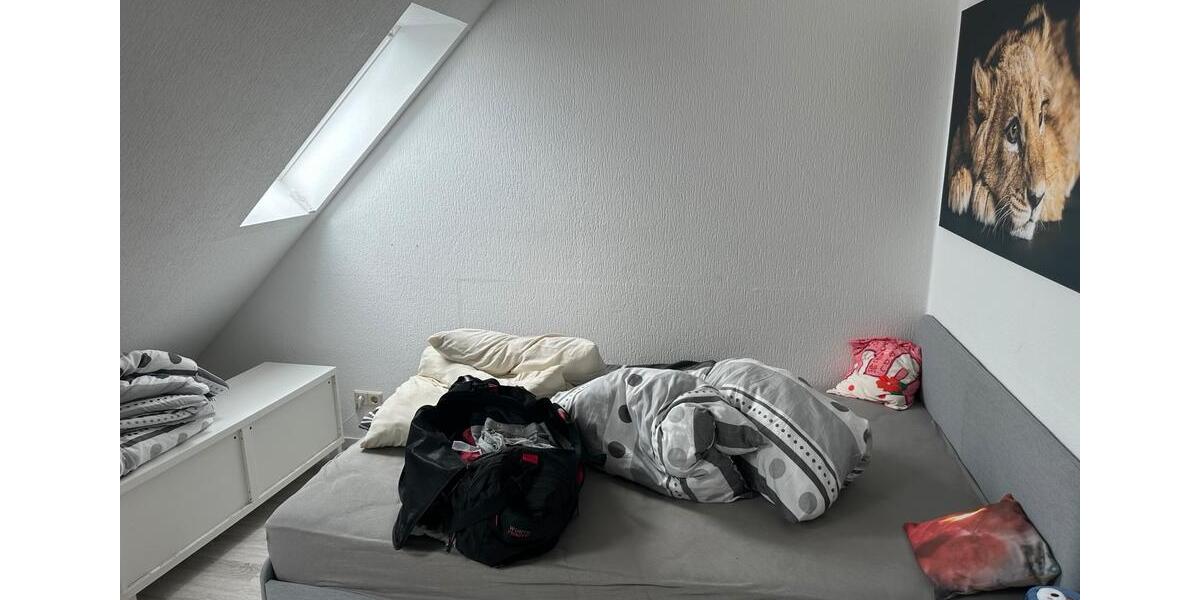 Dachgeschoßwohnung Liederbach am Taunus - 2 Zimmer, 55 m&sup2;, 830&euro; | Angebot:26416266