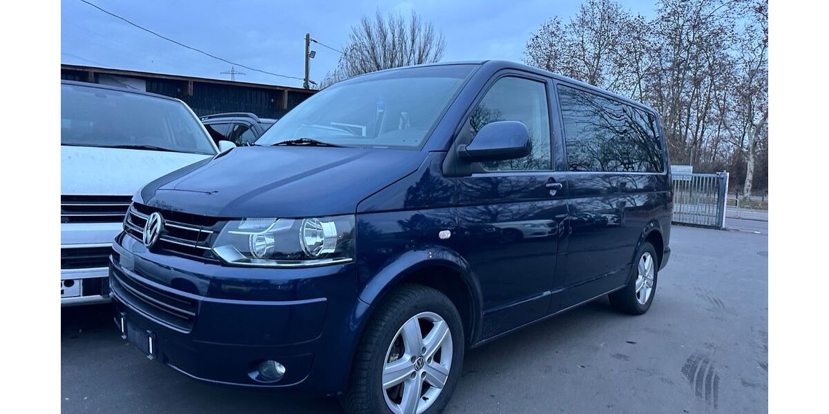VW T5 Transporter 196.278 km 13.999 &euro; Frankfurt am Main 60486