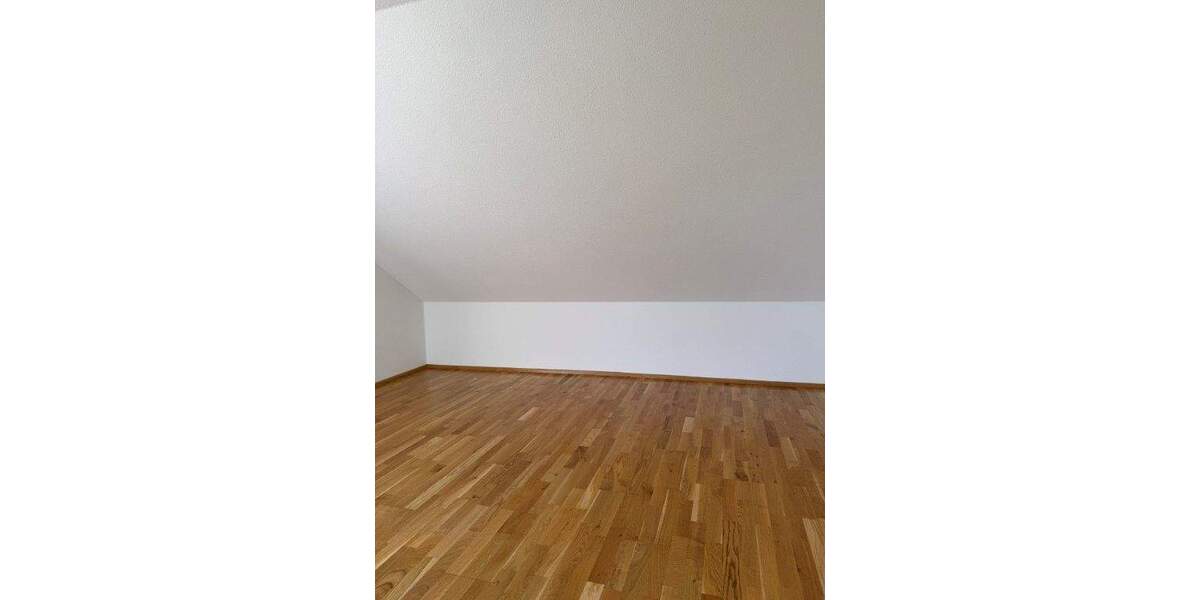 Reihenendhaus Frankfurt am Main Harheim - 5 Zimmer, 156 m&sup2;, 2.600&euro; | Angebot:25768507