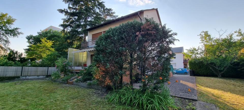 Freistehendes Einfamilienhaus
