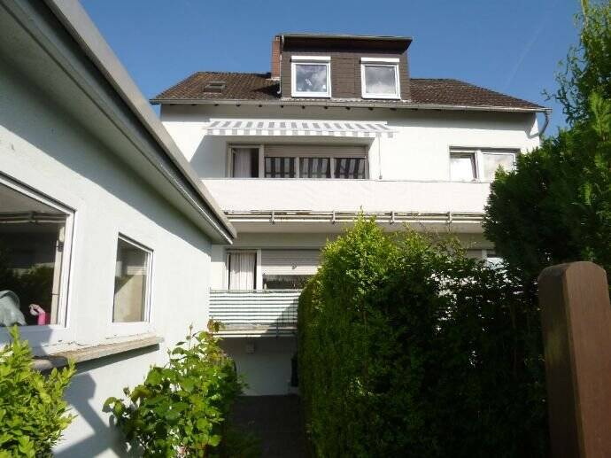 Furnished basement apartment, ONLY for weekend commuters! 2 zimmer