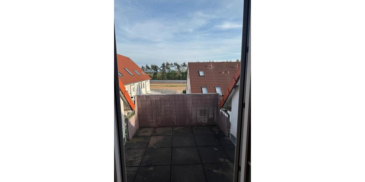 Maisonettenwohnung Griesheim - 2.5 Zimmer, 73 m&sup2;, 1.200&euro; | Angebot:26424110