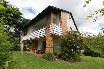 Haus Kelkheim (Taunus) - 7 Zimmer, 228 m&sup2;, 855.000&euro; | Angebot:26996711