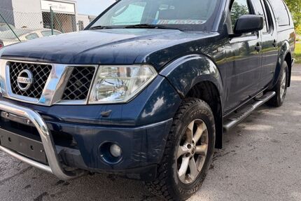 Nissan Navara 305.000 km 4.499 &euro; Rossdorf 64380
