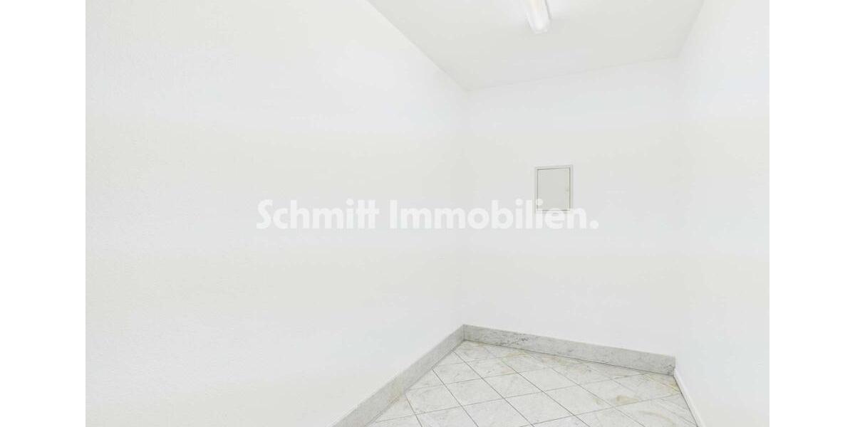 Raum. Licht. Leben. Außergewöhnliche Galerie-Wohnung mit Terrasse 5 zimmer
