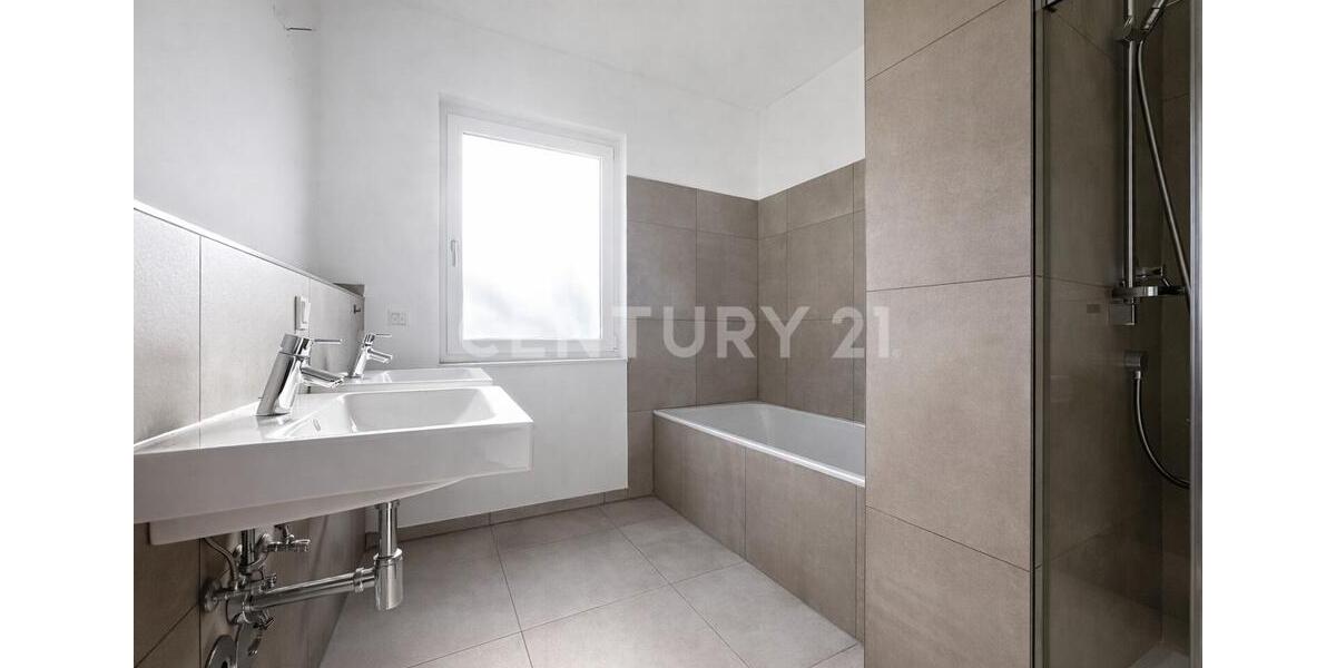 Etagenwohnung Frankfurt am Main Nied - 3 Zimmer, 95 m&sup2;, 1.690&euro; | Angebot:25923807