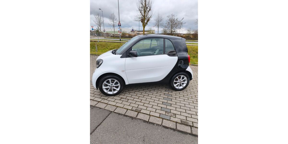 Smart ForTwo 114.400 km 7.300 &euro; Langenselbold 63505