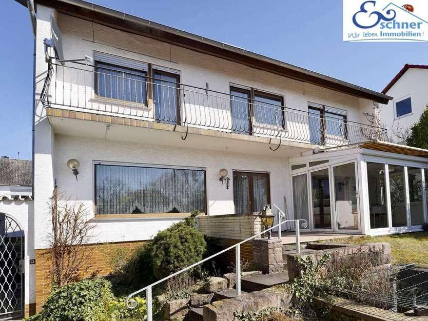 Haus zum Kaufen in Rüsselsheim 649.500 € 191 m² 6 zimmer