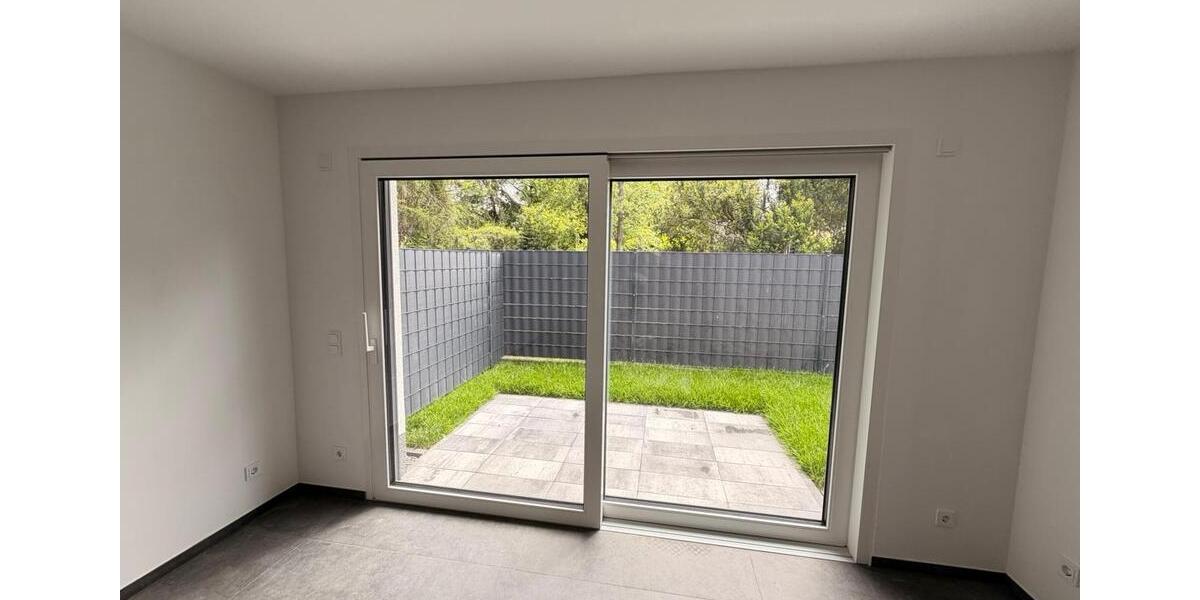 Reihenhaus Mörfelden-Walldorf Walldorf - 3 Zimmer, 105 m&sup2;, 2.500&euro; | Angebot:26629208