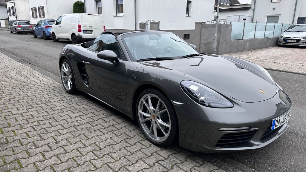 Porsche Boxster 8.100 km 69.980 &euro; Egelsbach 63329