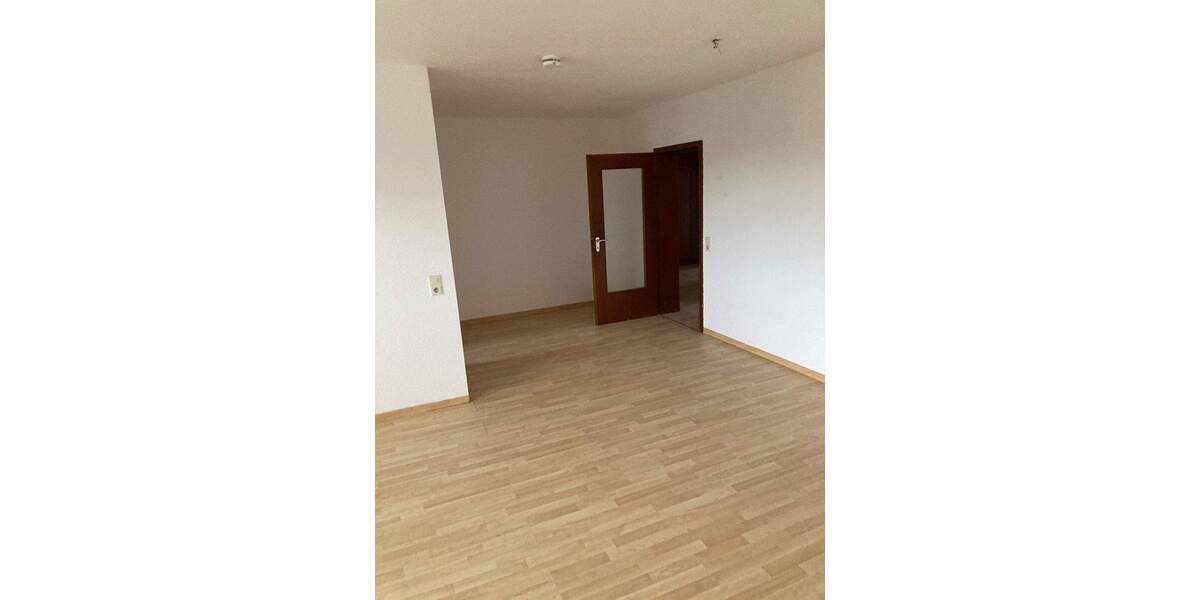 Etagenwohnung Hanau Kesselstadt - 4 Zimmer, 104 m&sup2;, 929&euro; | Angebot:25777444