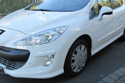 Peugeot 308 230.447 km 3.435 &euro; Schwalbach/Taunus 65824