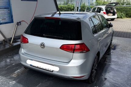 VW Golf 105.000 km 11.000 &euro; Dietzenbach 63128