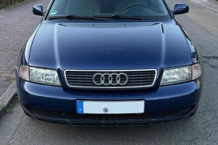 Audi A4 130.000 km 2.200 &euro; Mörfelden-Walldorf 64546