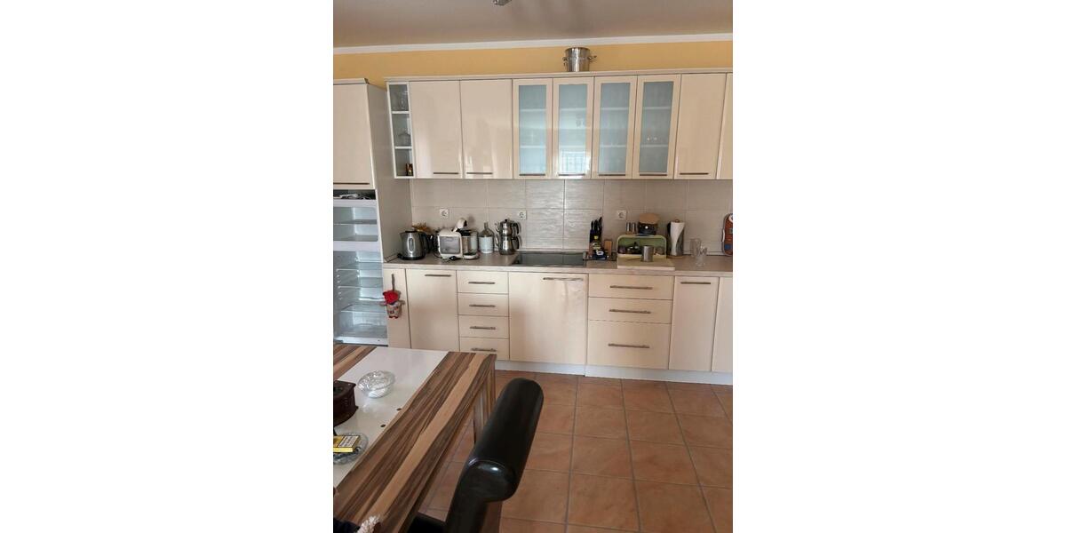 Mehrfamilienhaus, Wohnhaus Frankfurt am Main Gallus - 6 Zimmer, 180 m&sup2;, 220.000&euro; | Angebot:27426279