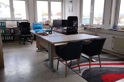 Büro in Bad Vilbel 800 € 68 m² zimmer