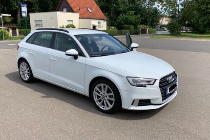 Audi A3 90.000 km 18.300 € Wiesbaden 65197