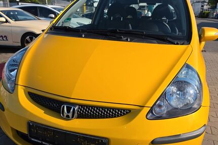 Honda Jazz 60.000 km 6.500 &euro; Dietzenbach 63128