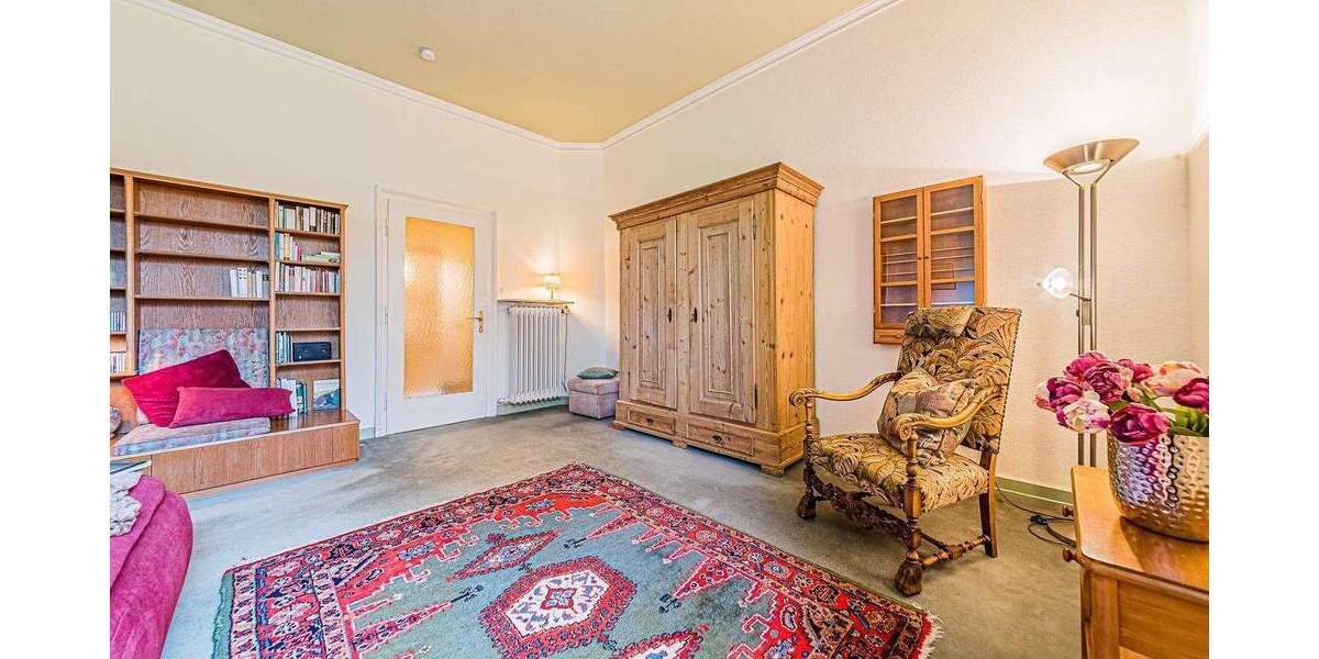 Etagenwohnung Frankfurt am Main Niederursel - 3 Zimmer, 120 m&sup2;, 1.700&euro; | Angebot:25768511